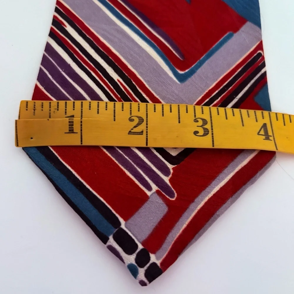 J.T. Beckett Multicolor Geometric Pattern Men’s 100% Imported Silk NeckTie